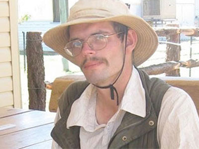 Τουρίστας επέζησε δυο βδομάδες σε ερημική περιοχή τρώγοντας έντομα